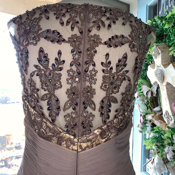 NWOT GLS Apparel Large Beaded Mocha Lace Nude Lined Mermaid Gown Cap Sleeves - Picture 6 of 15